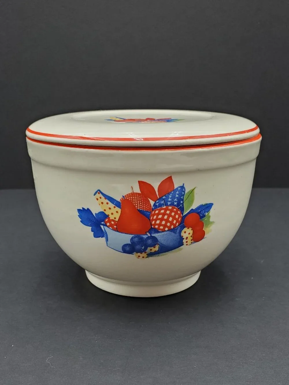 Universal Potteries Calico Fruit Round Refrigerator Dish Lidded Bowl Fridgie